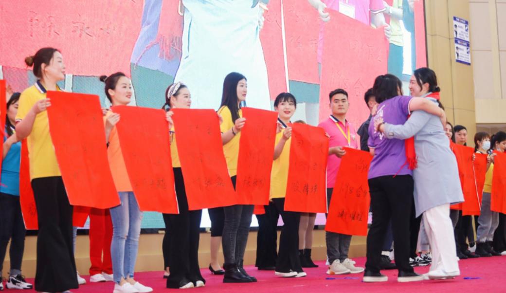 德来美店务管理：美容院如何实现服务统一标准化？